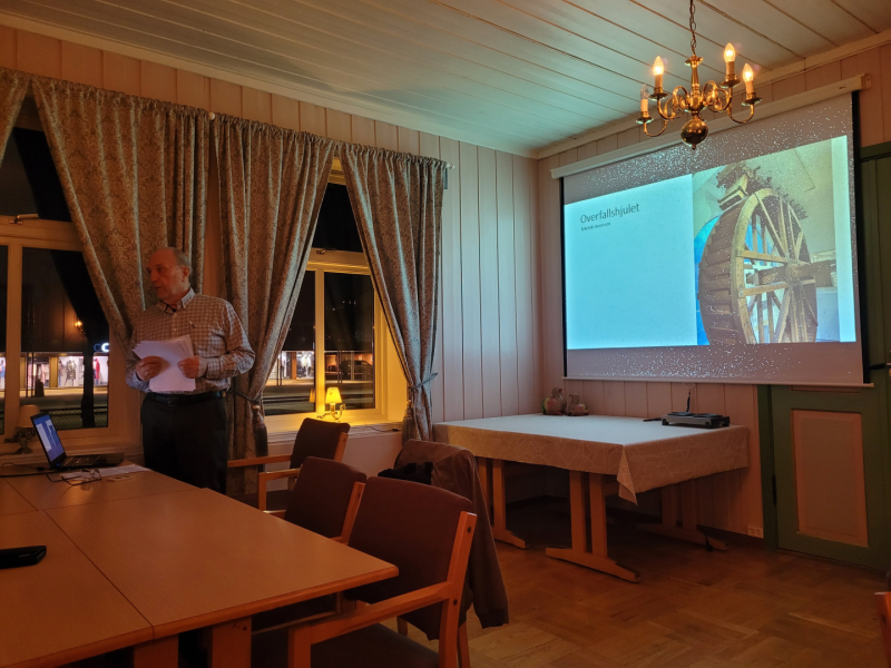 Kolbjørn Dønåsen forteller